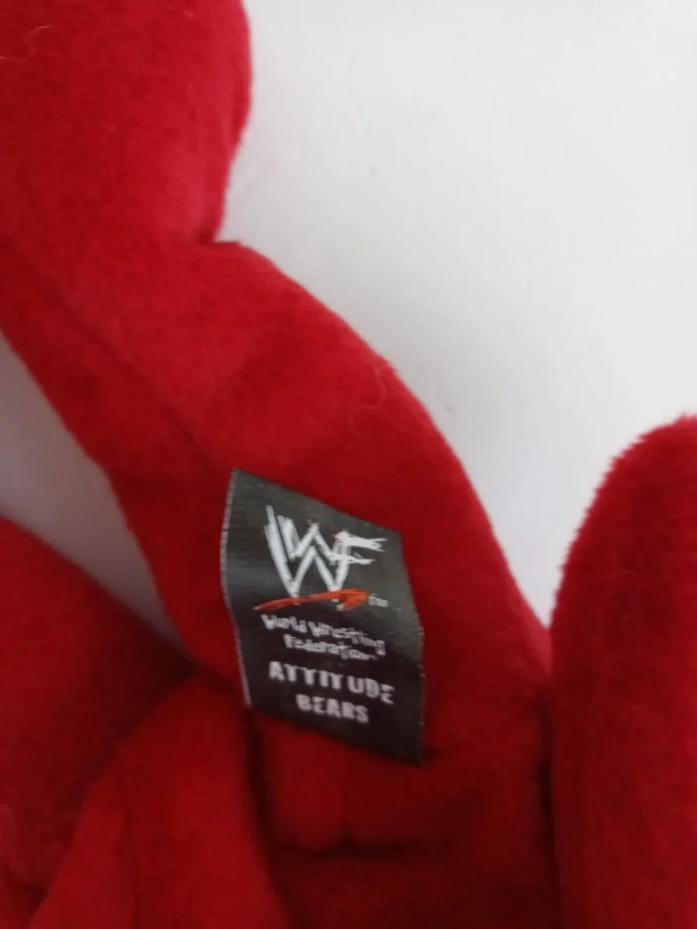 New 1999 WWF WWE Attitude Bear Kane 10